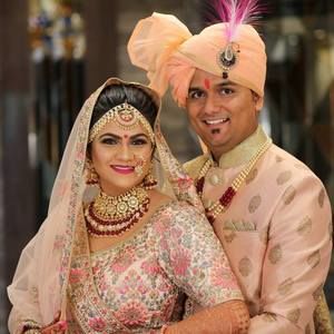 Meet your Posher, Aneri